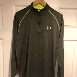 Under Armour 1/4 Zip Long Sleeve Pull Over